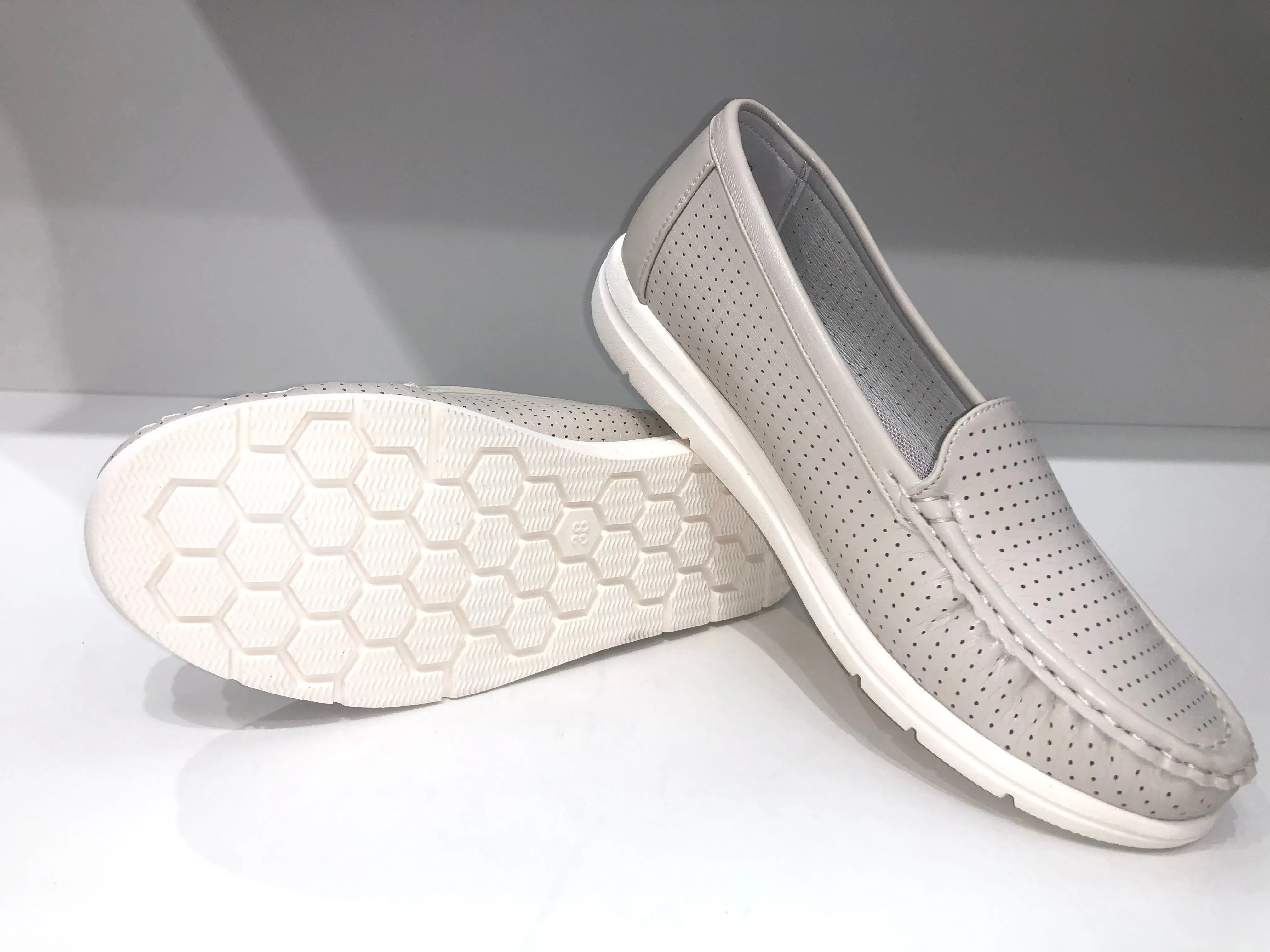 AJH26425 CREAM