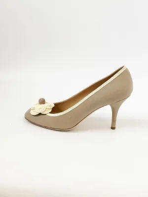 Chanel Canvas Camellia Pump Size 38 It (8 Us)