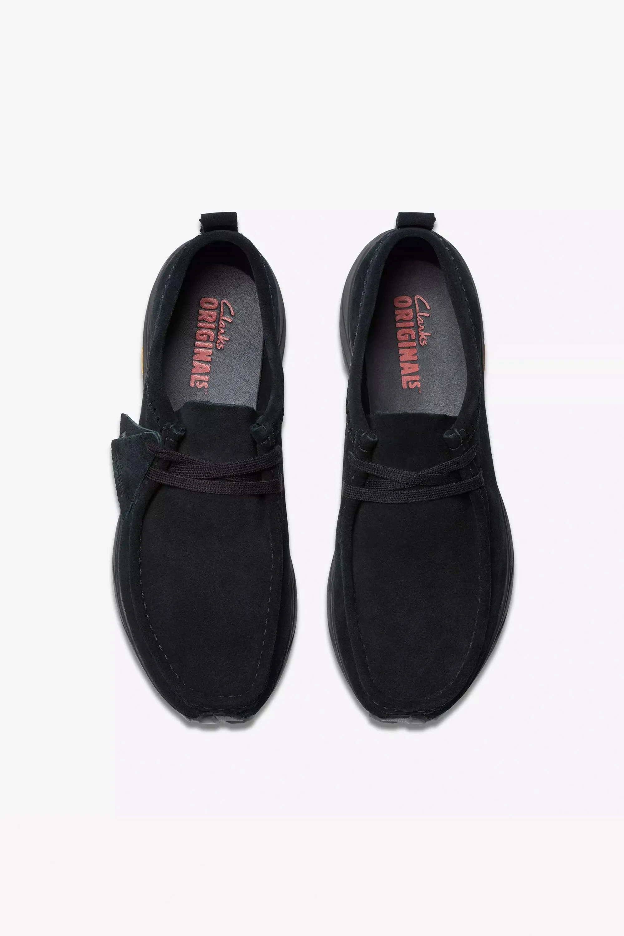 CLARKS - WALLA EDEN LO - BLACK SUEDE - MAN