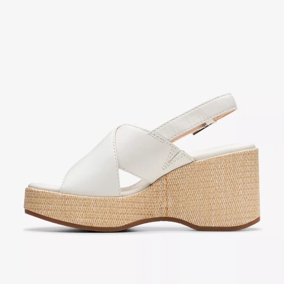 Clarks Women's Manon Wish Off White Leather 26176301