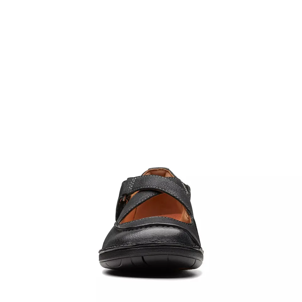 Clarks Women's Un Loop Strap Black Leather 26174970