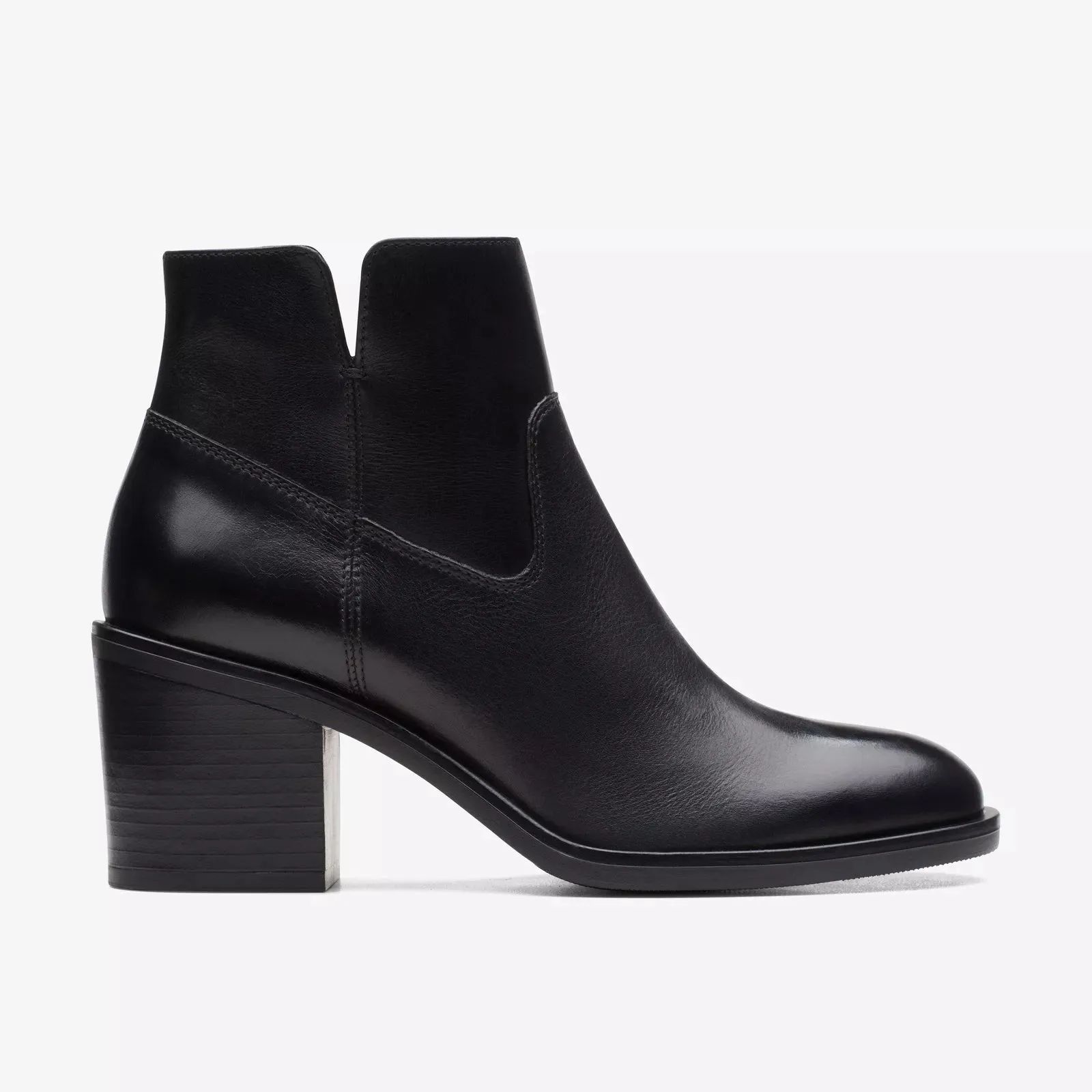 Clarks Women's Valvestino Lo Black Leather 26171833