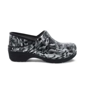 Dansko Women's LT Pro Clog - Twisty Patent