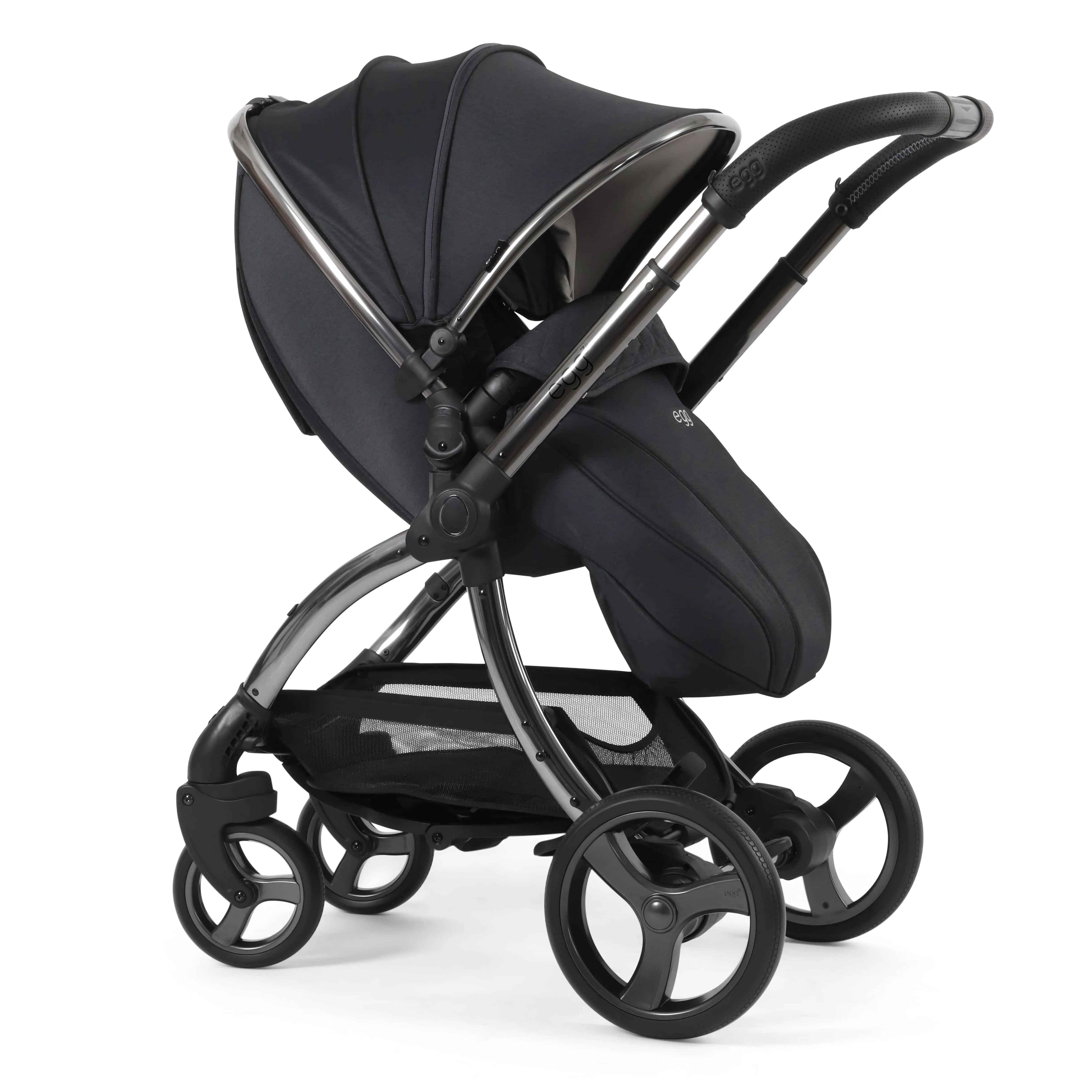 egg3 Pram Bundle Carbonite