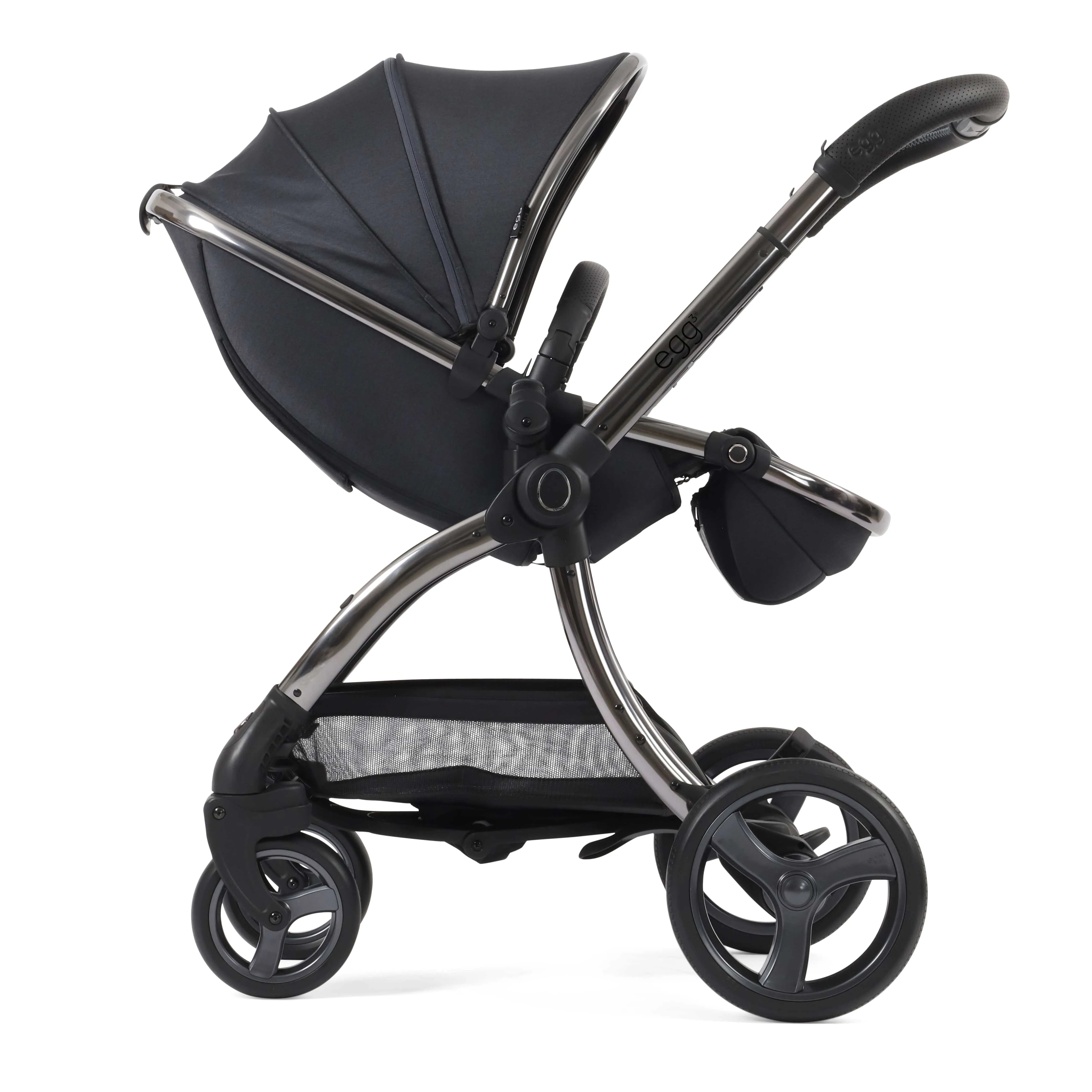 egg3 Pram Bundle Carbonite