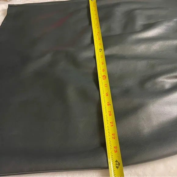 Eloquii/ Teal / Faux Leather Pencil Skirt / 18