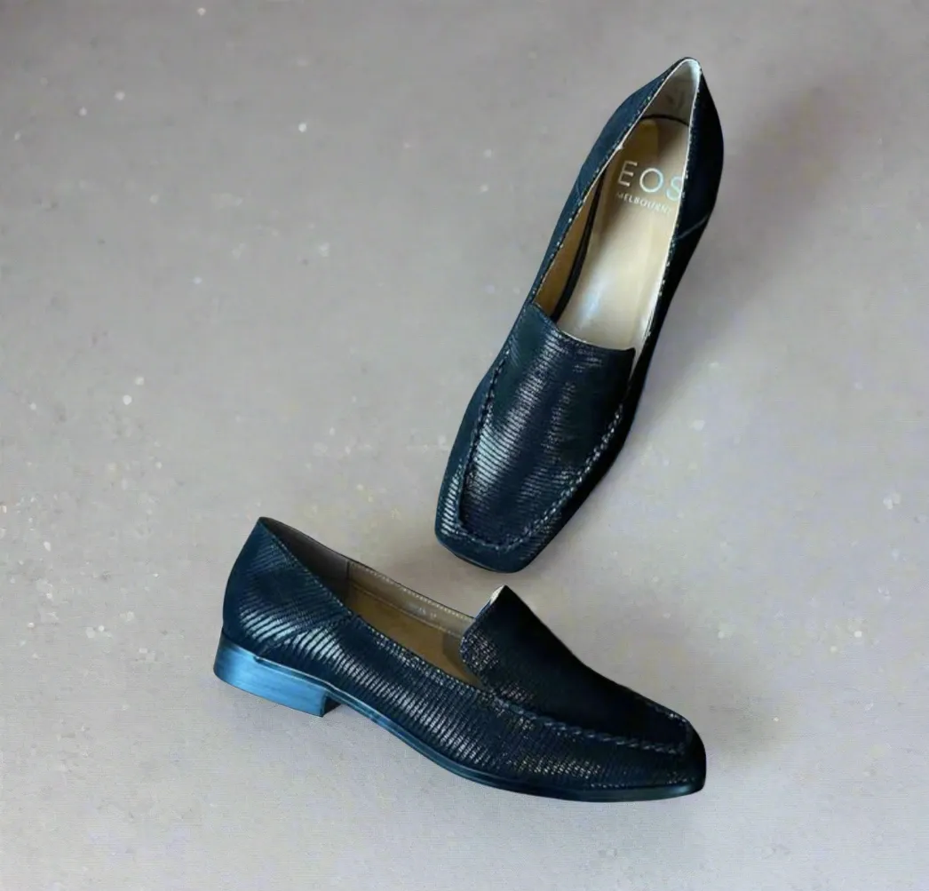 Eos Daylan Suede Shoes Black