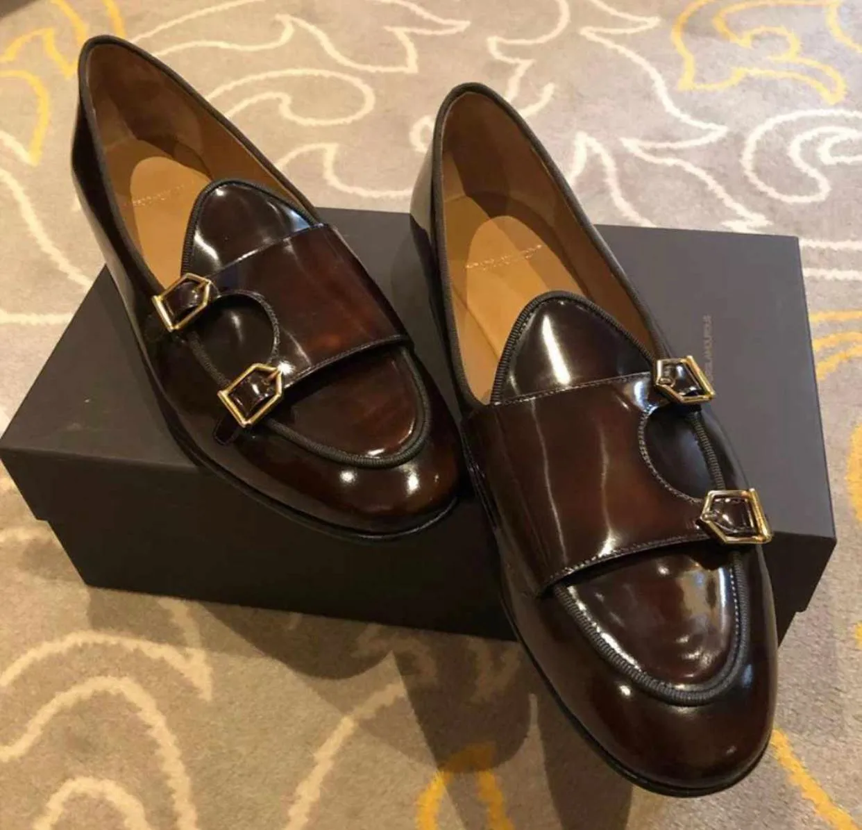 Fashion Glossy Tussle Moccasins Shoes For Office Wear And Casual Wear-JonasParamount
