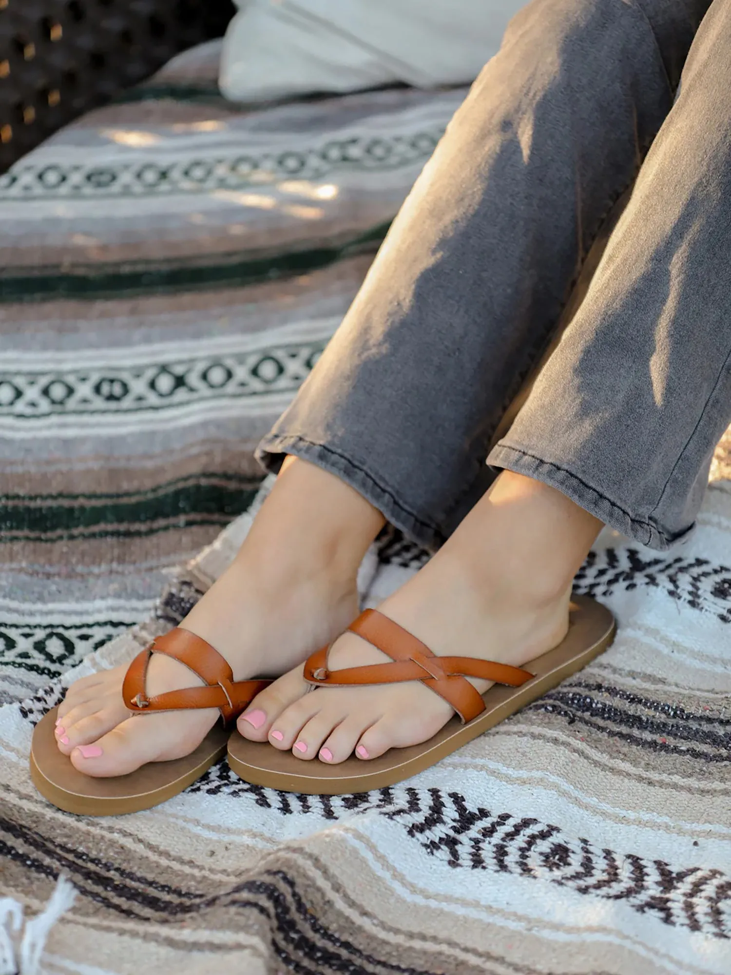 Flojos Women's Priya Five Point Interwoven Strap Sandals
