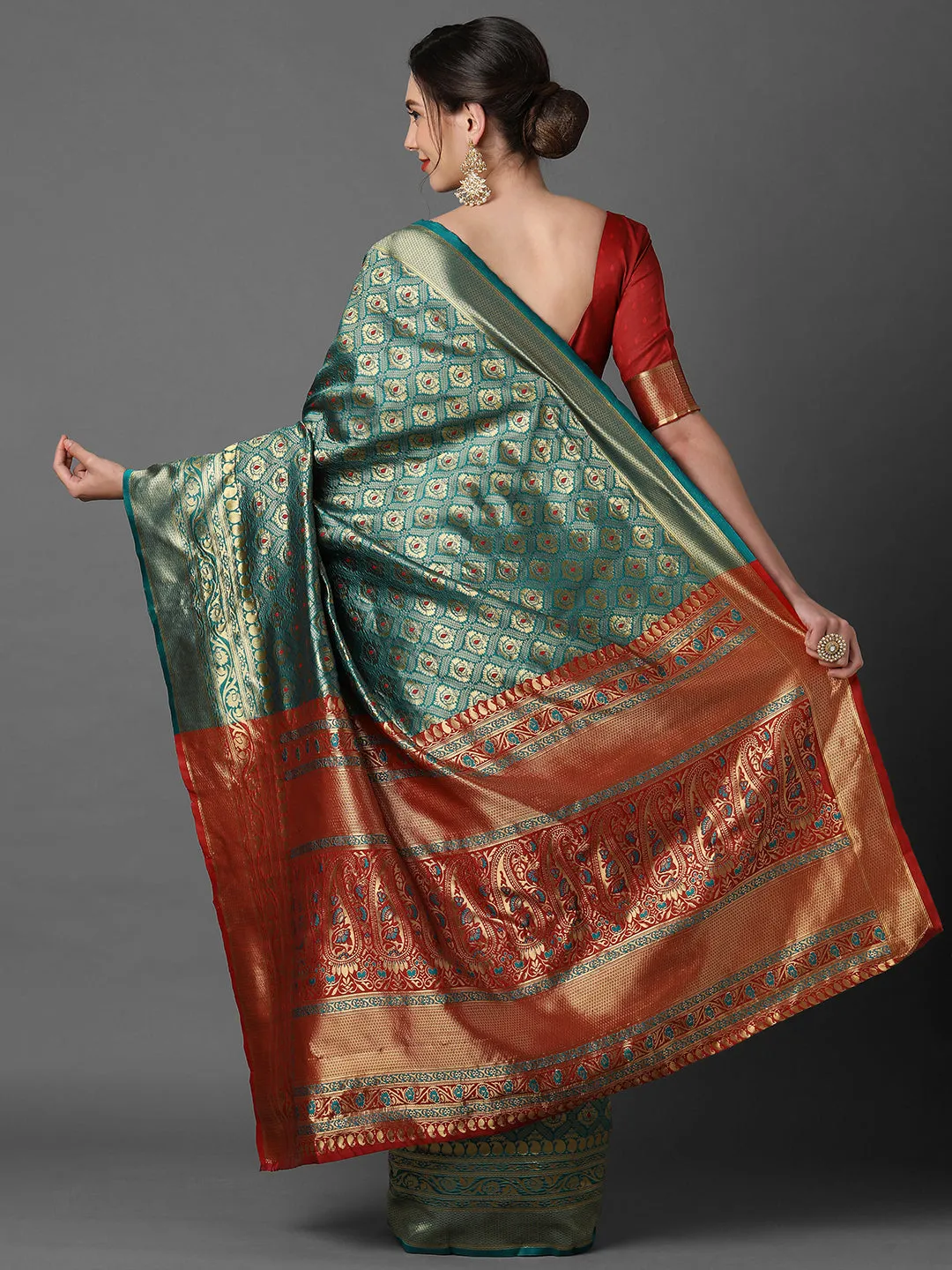 GOLDEN SEA GREEN WOVEN KANJIVARAM SAREE