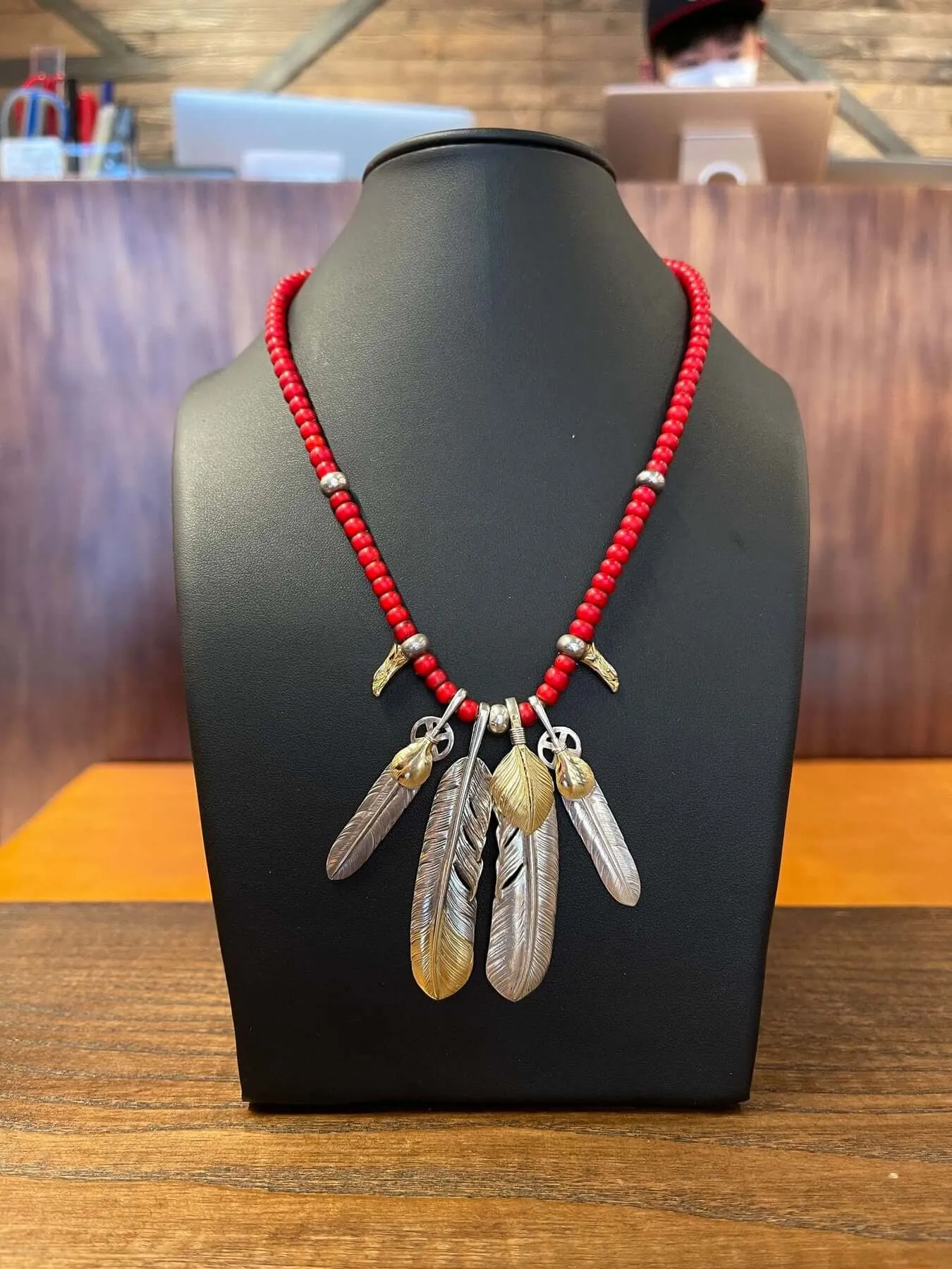 Goros Kimura Red Bead Set