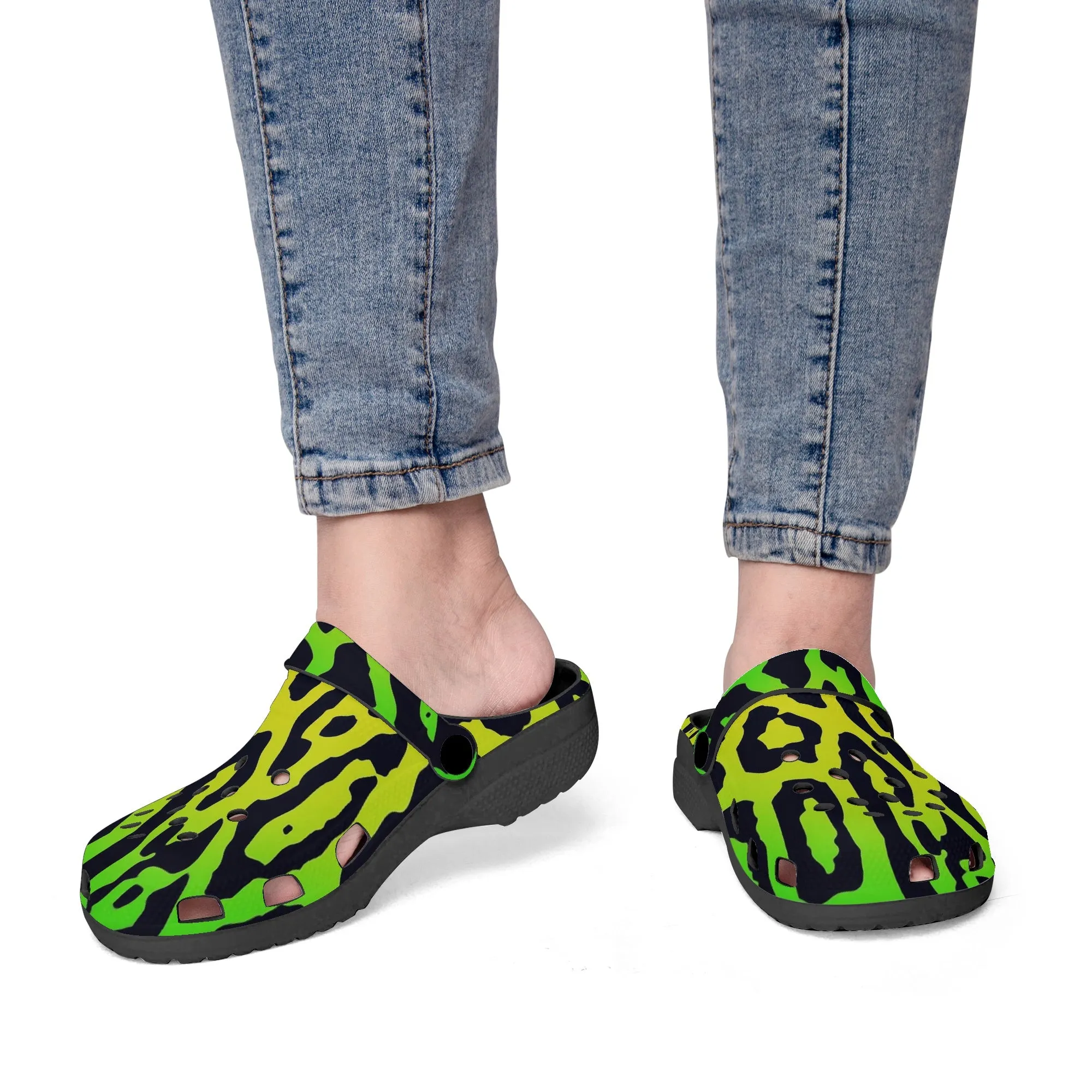 Green Leopard Print Clogs – Stylish & Comfortable Animal Pattern Shoes