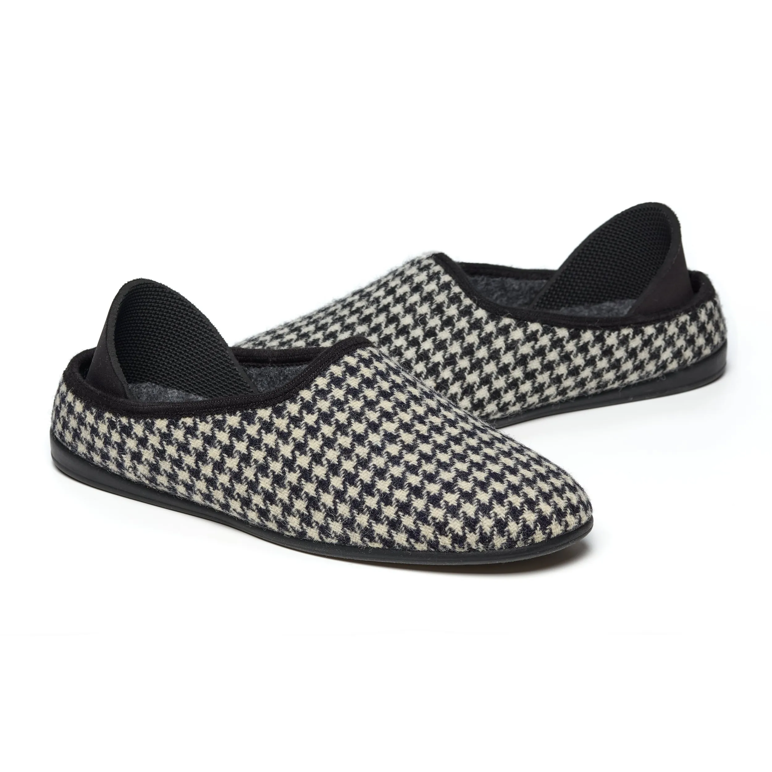 Harry - Harris Tweed Slipper - Black/White Houndstooth