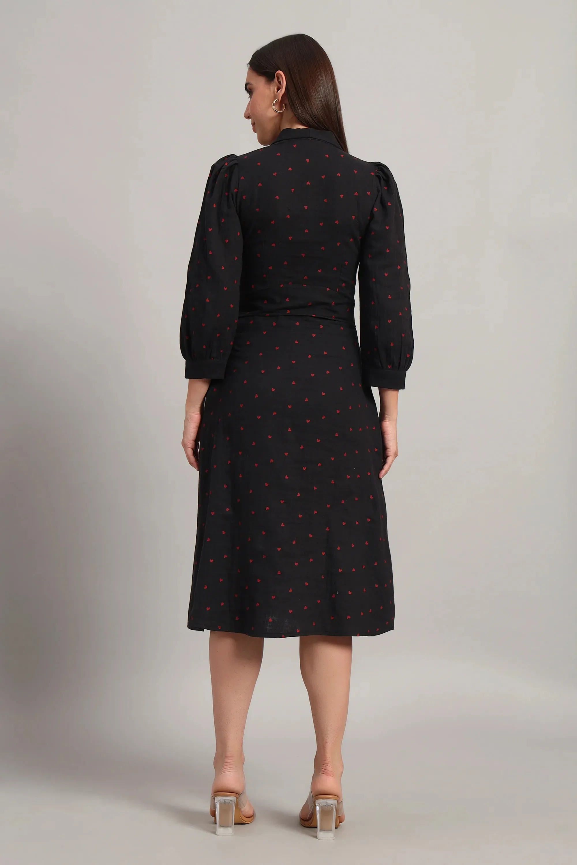 Heartbeat Noir, Black Dress