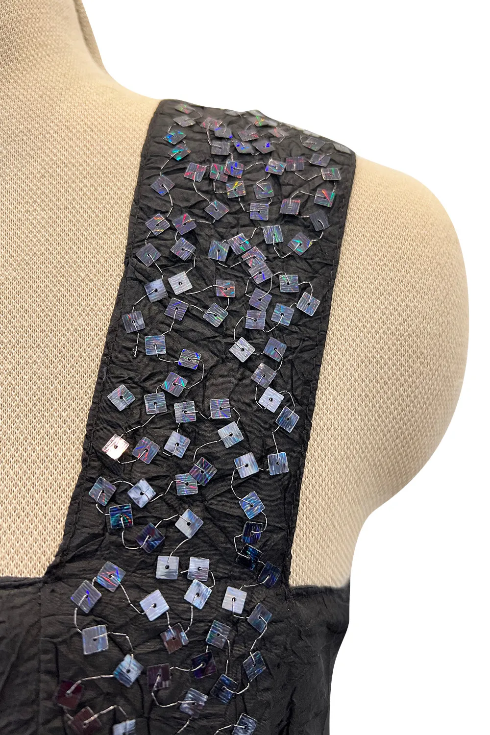 Incredible Cruise 2000 Chanel by Karl Lagerfeld Crinkle Textured Silk Dress w Sequin Detailing