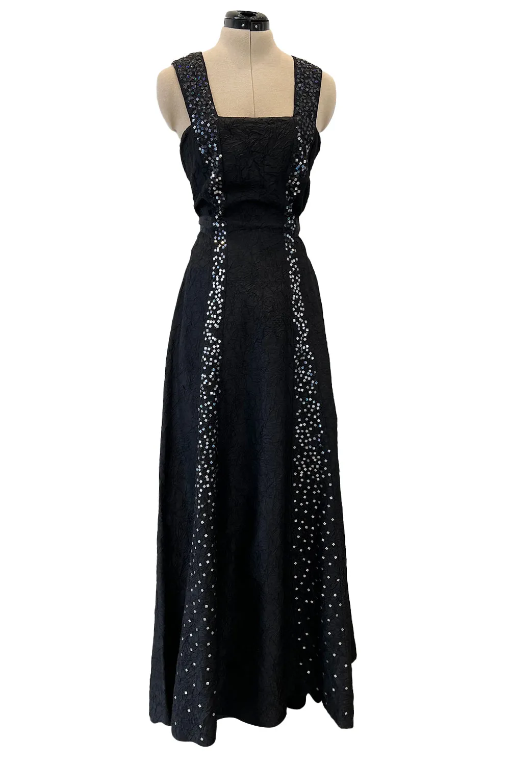 Incredible Cruise 2000 Chanel by Karl Lagerfeld Crinkle Textured Silk Dress w Sequin Detailing