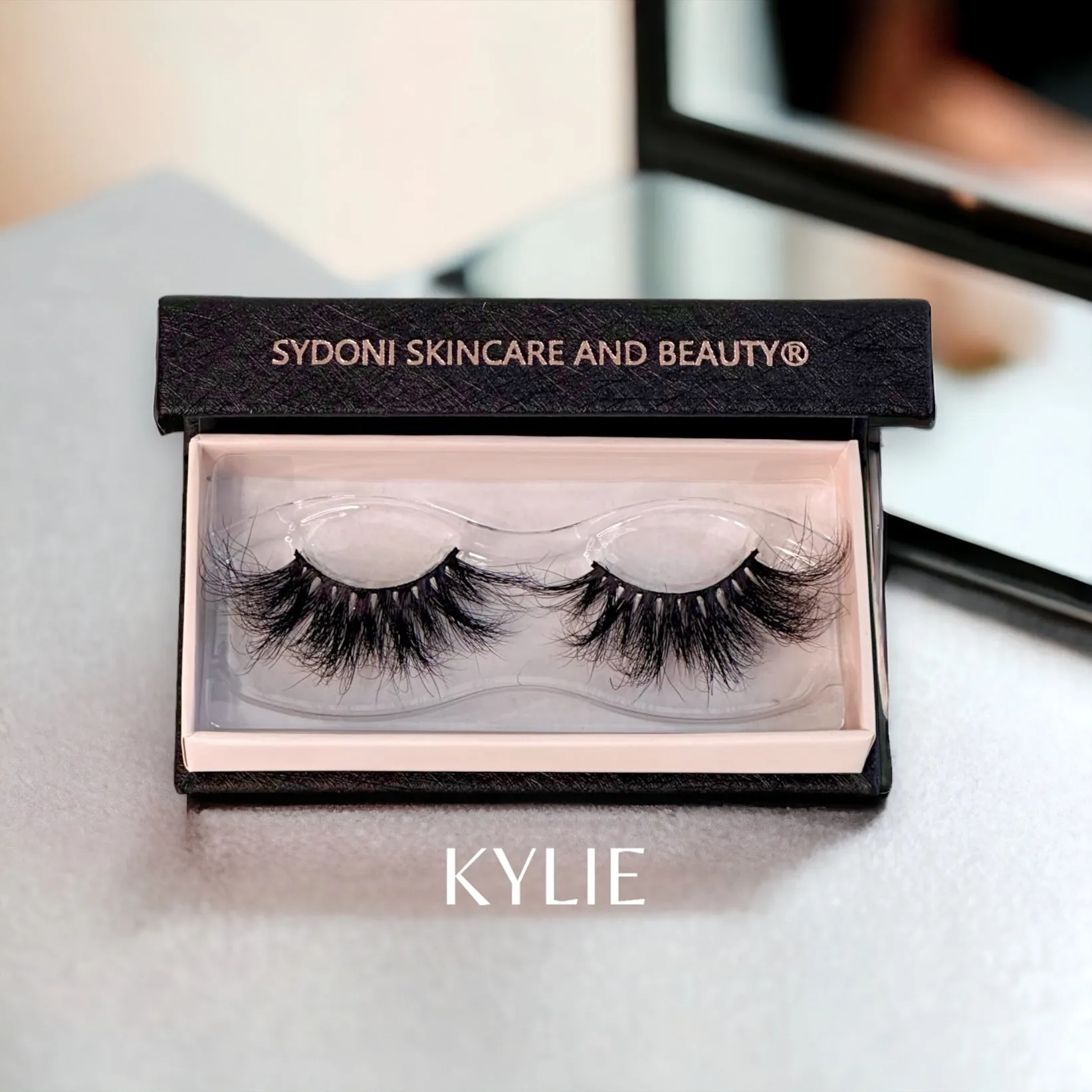 KYLIE LUXURY MINK LASHES