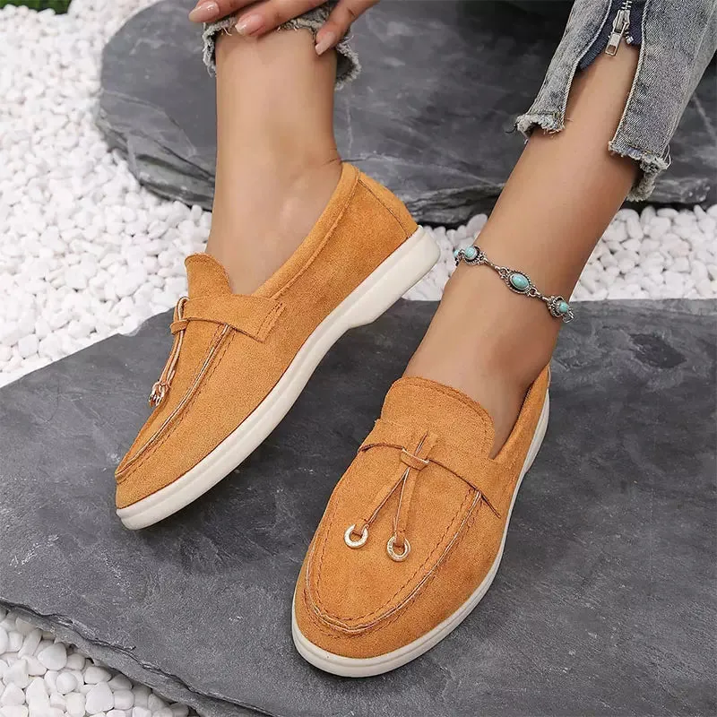 Ladies leather moccasins