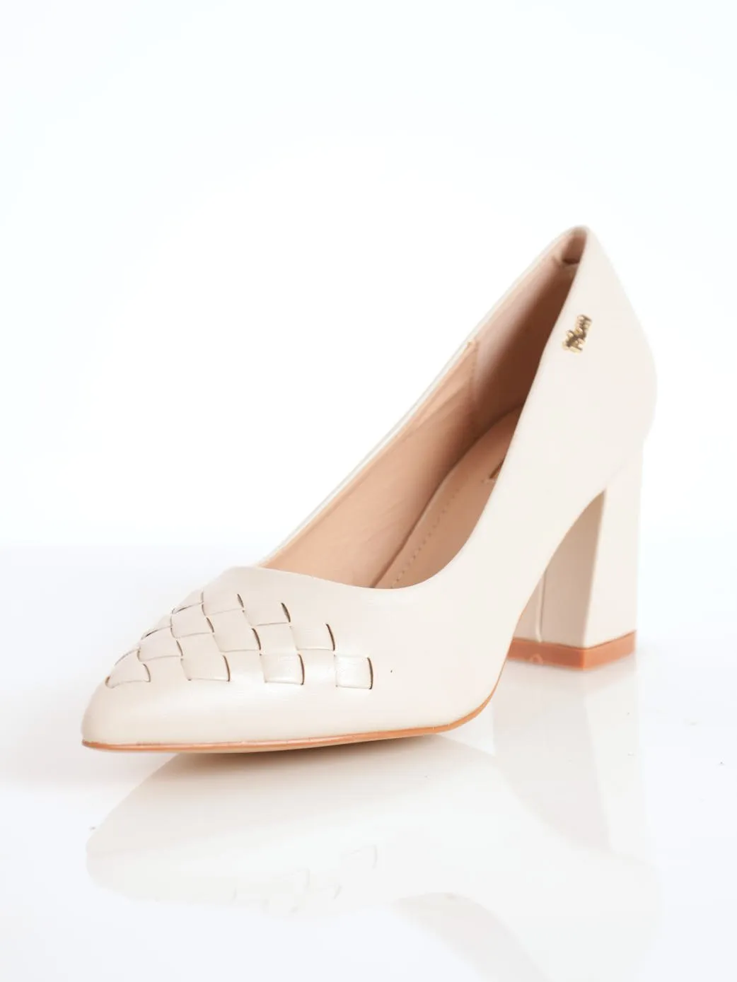 Ladies Woven Pointed Toe Court Heel - Beige