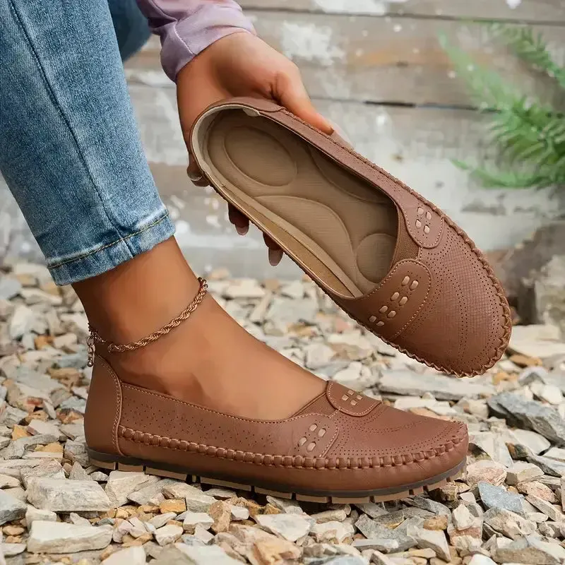 Last Day Promotion 50% OFF - Women's Breathable Vintage Style Leather Loafers