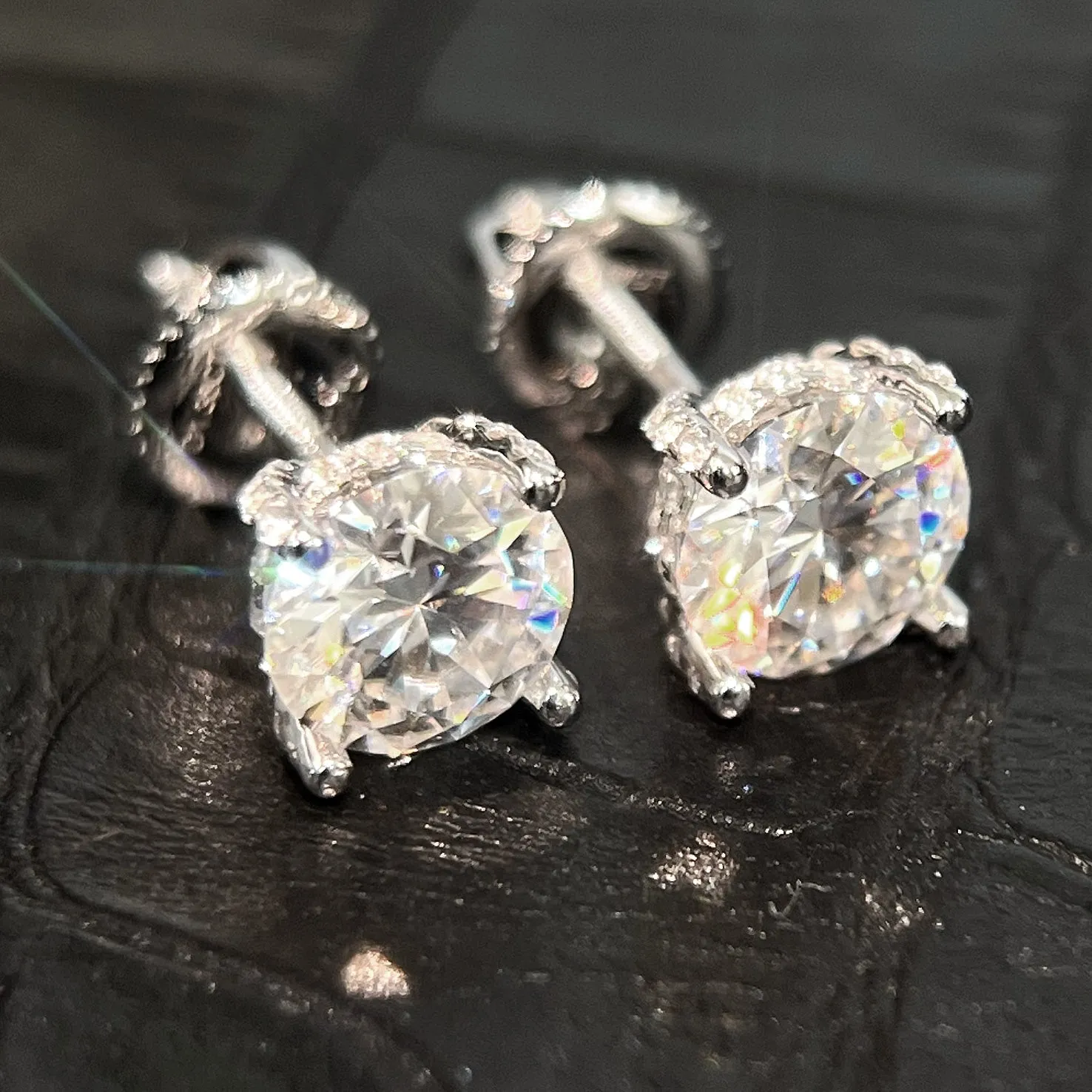 Luxury Edition VVS1 Certified Moissanite