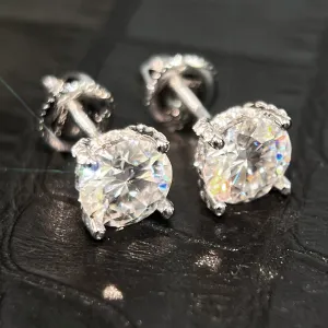 Luxury Edition VVS1 Certified Moissanite