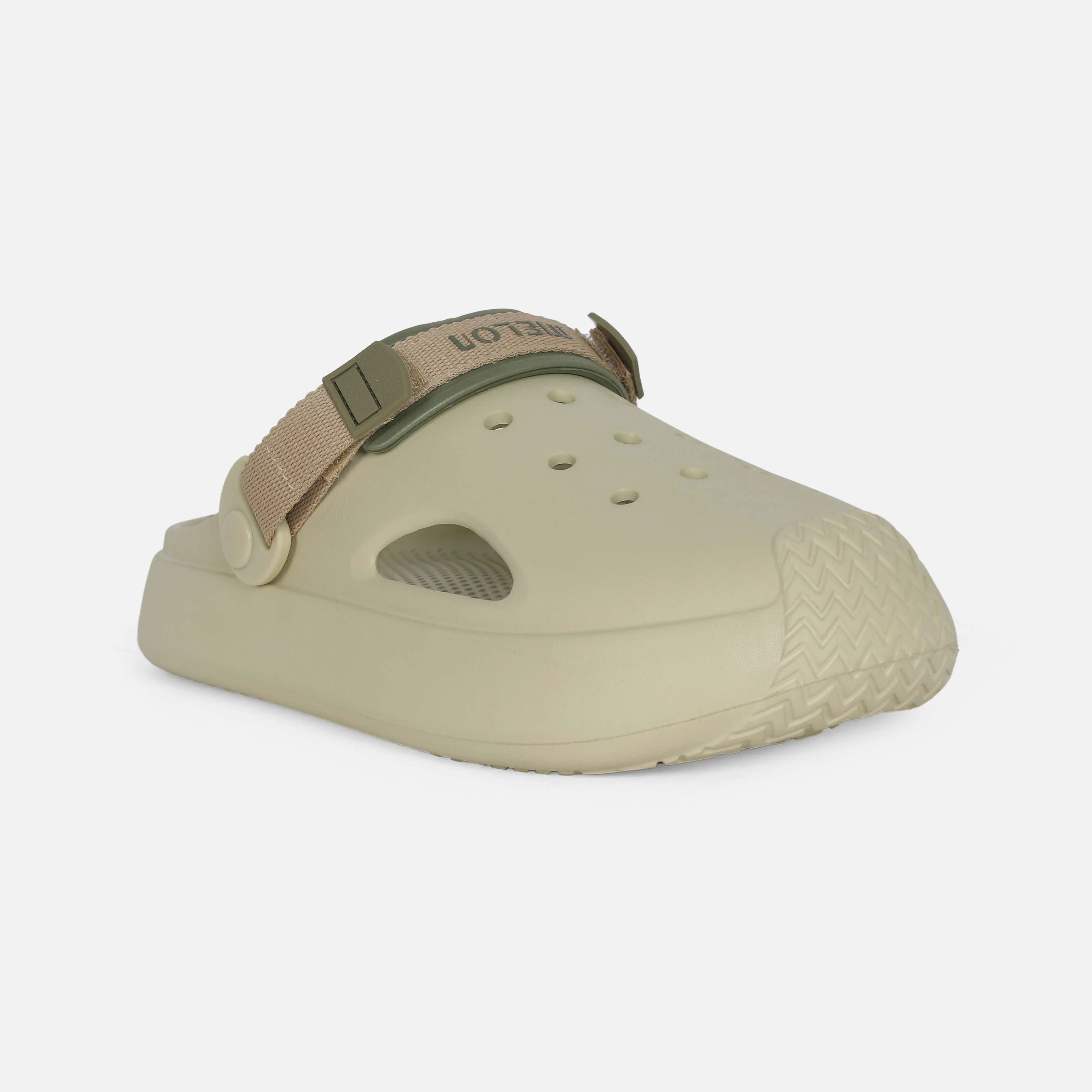 MEN CASUAL SLIP-ON CLOGS