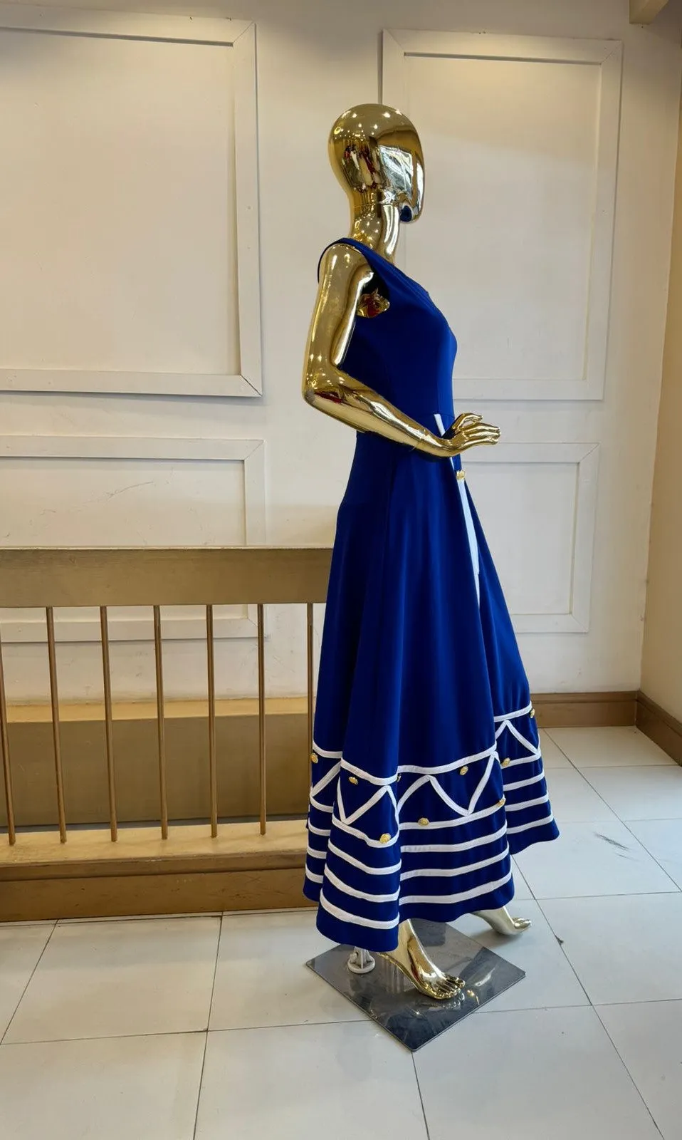 Miwani Traditional Dress
