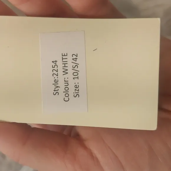 New! Terzo Millennio white pure linen gown. Made in Italy. Fine weave fabric