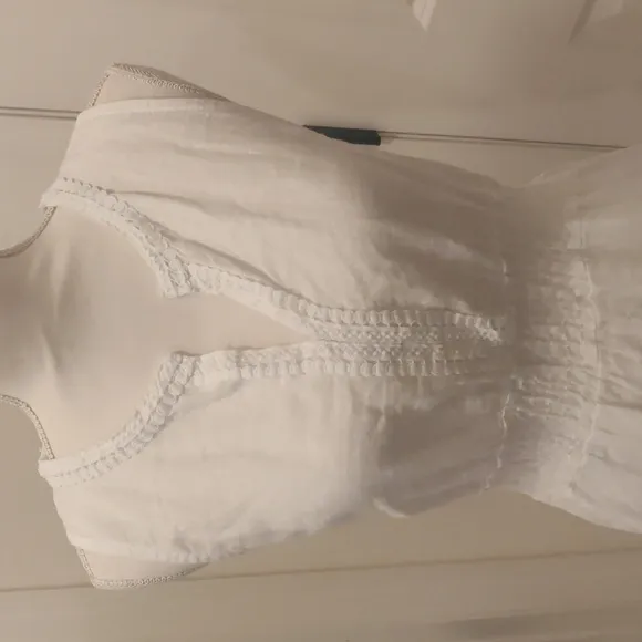 New! Terzo Millennio white pure linen gown. Made in Italy. Fine weave fabric