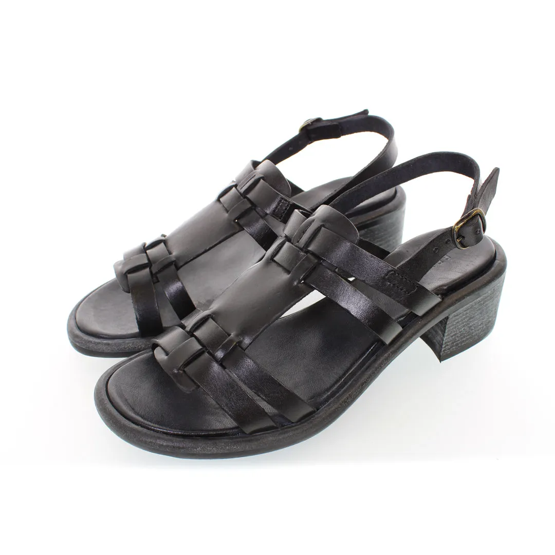 PALMAS BLACK HEEL