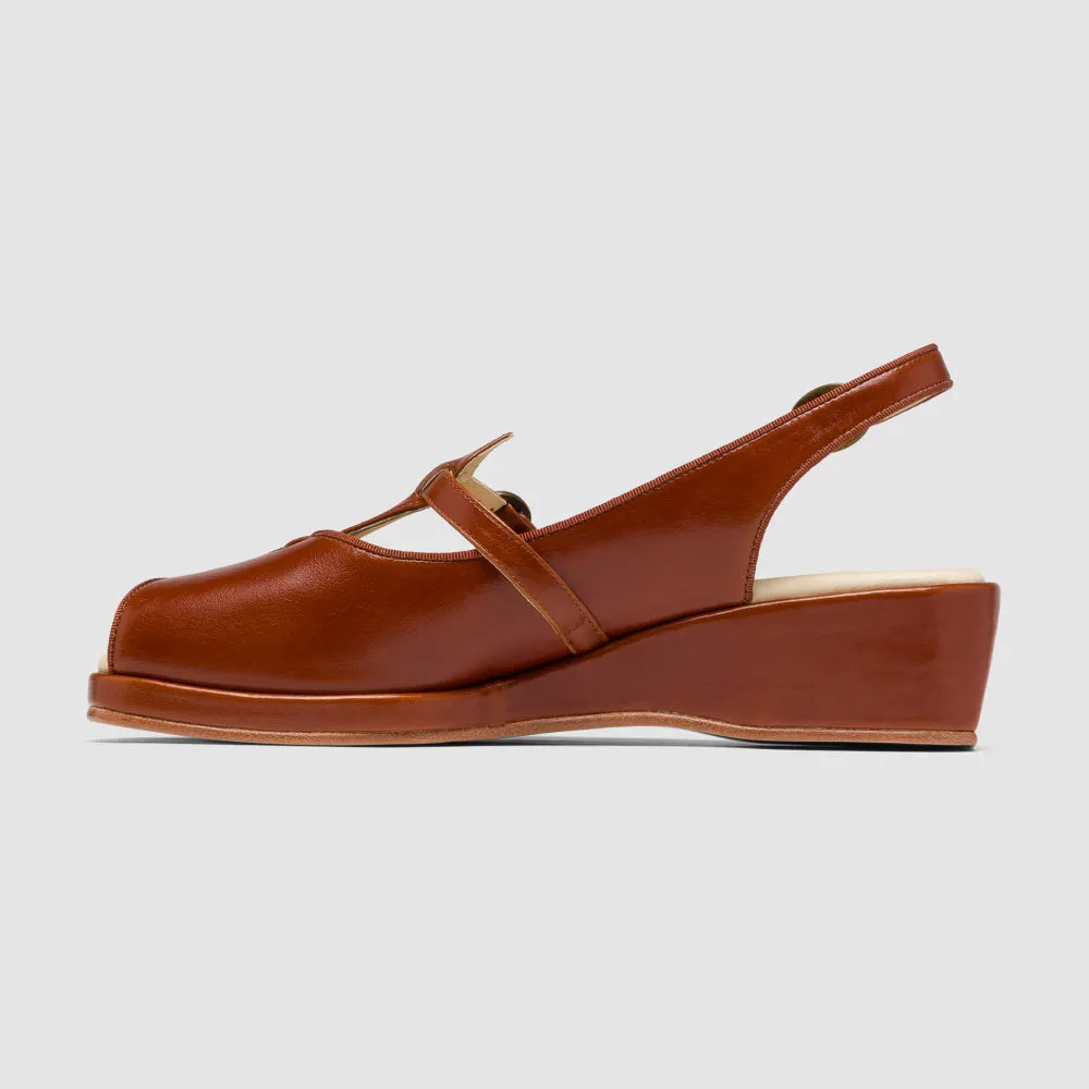 PRE-ORDER Betty Vintage Sandals (Walnut)
