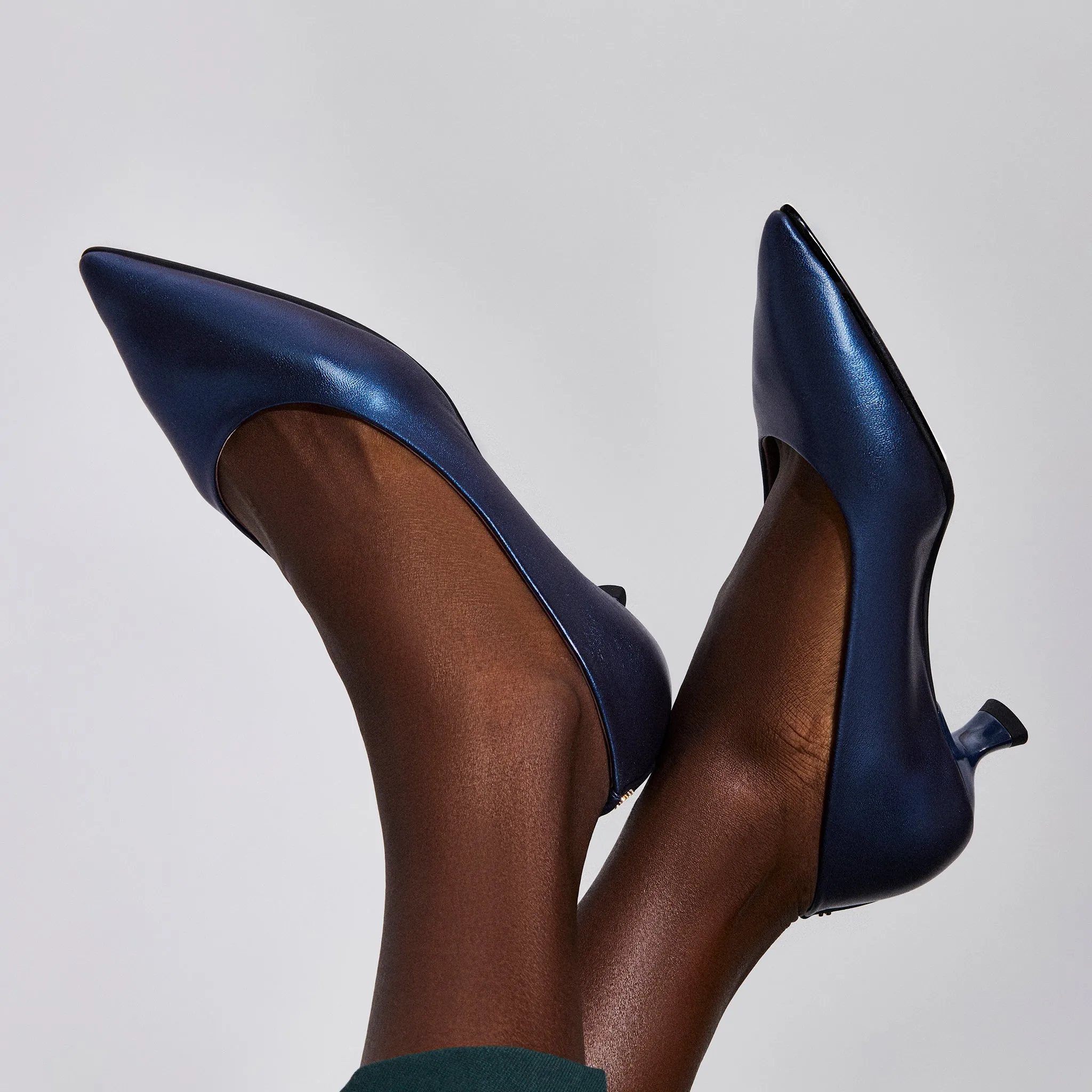 ROMY - NAVY - LEATHER