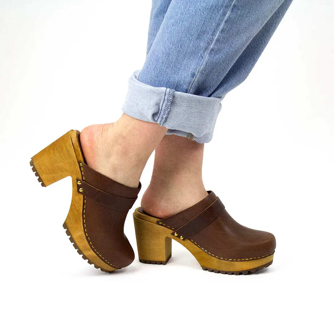 Sanita Peleni Smooth Leather Wedge Clog
