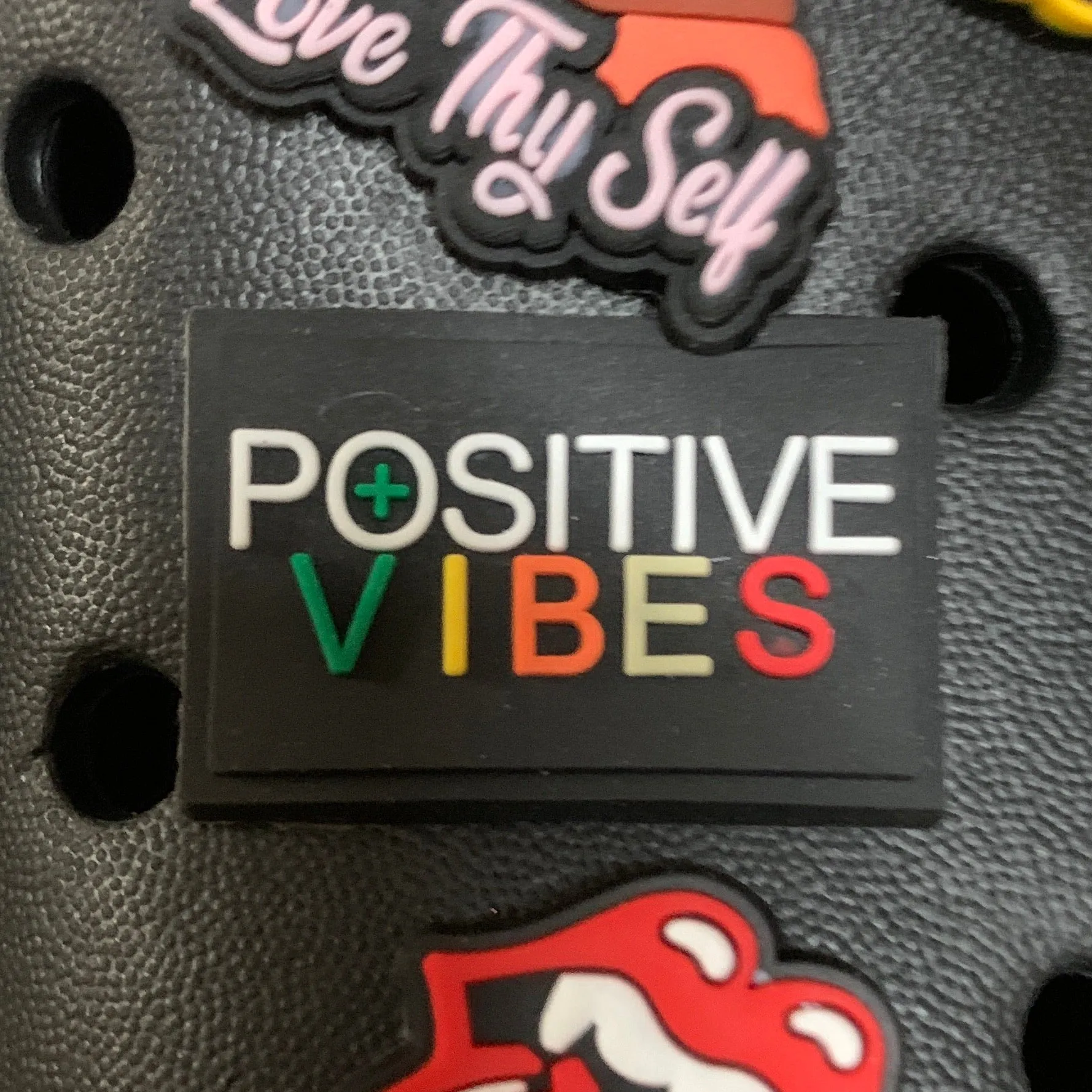 SHOE CHARMS - POSITIVE VIBES