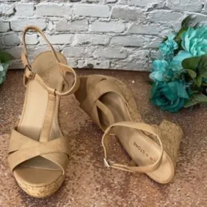 Sun   Stone Tan Jamie T-Strap Platform Dress Sandals 10