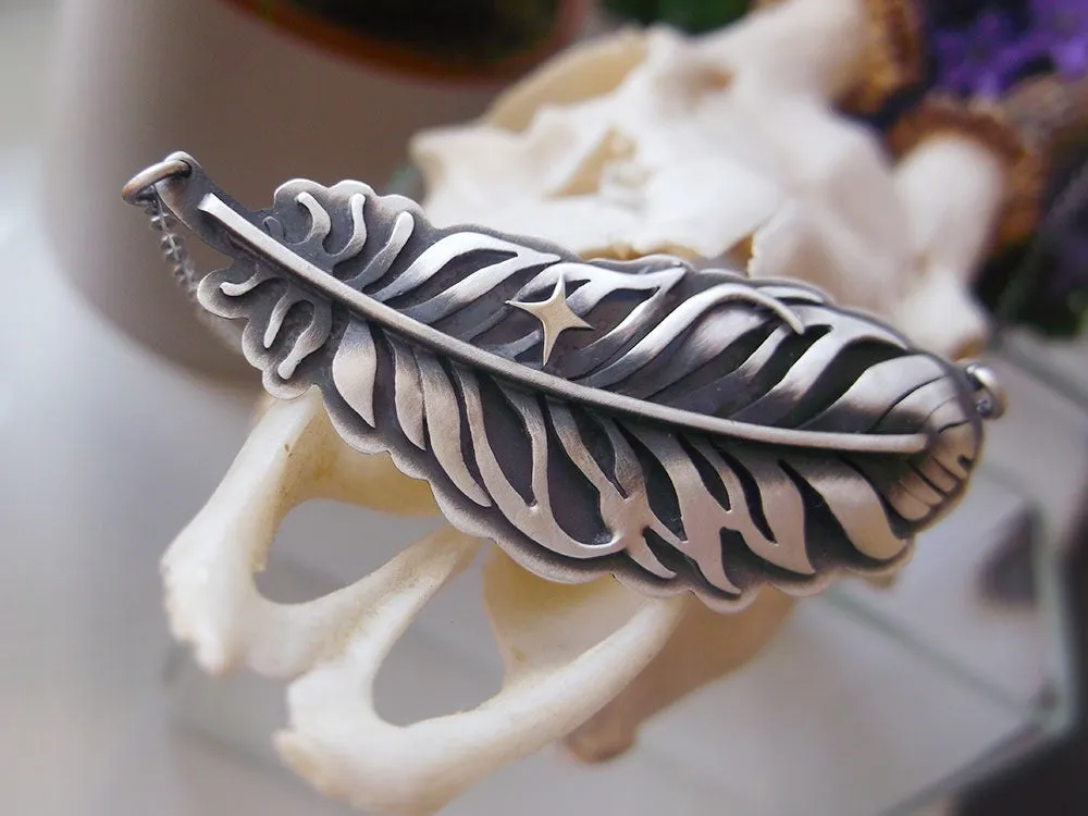 The Feather Necklace