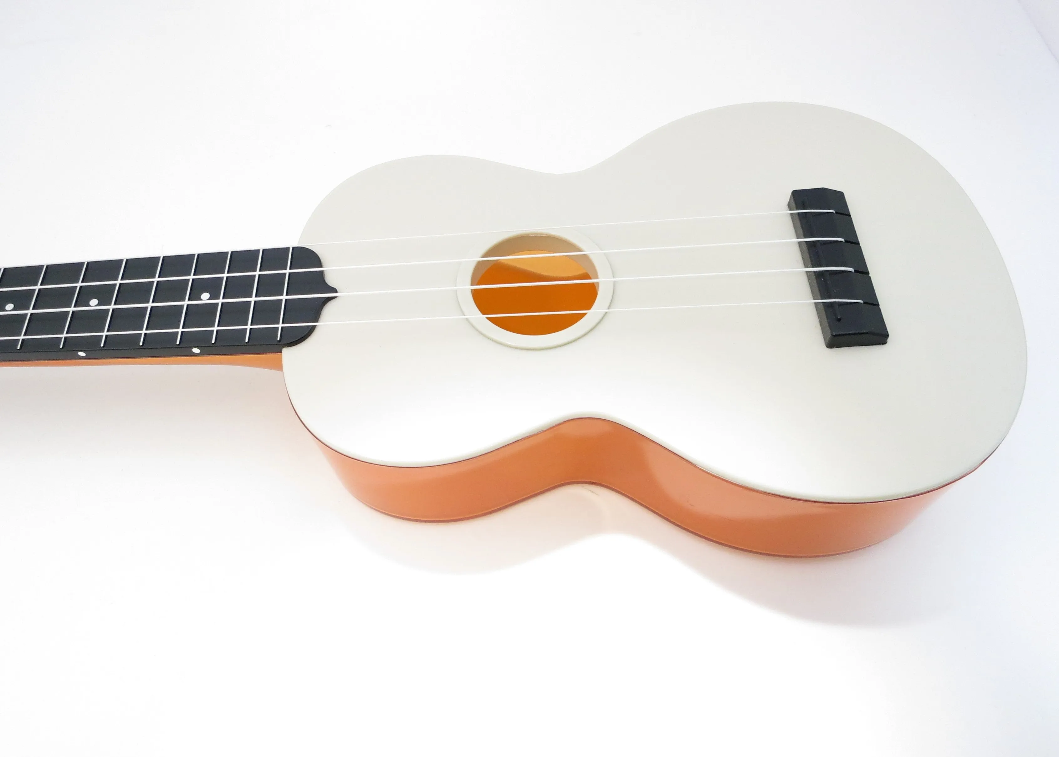 The Waterman by Makala Soprano Ukulele w/bag
