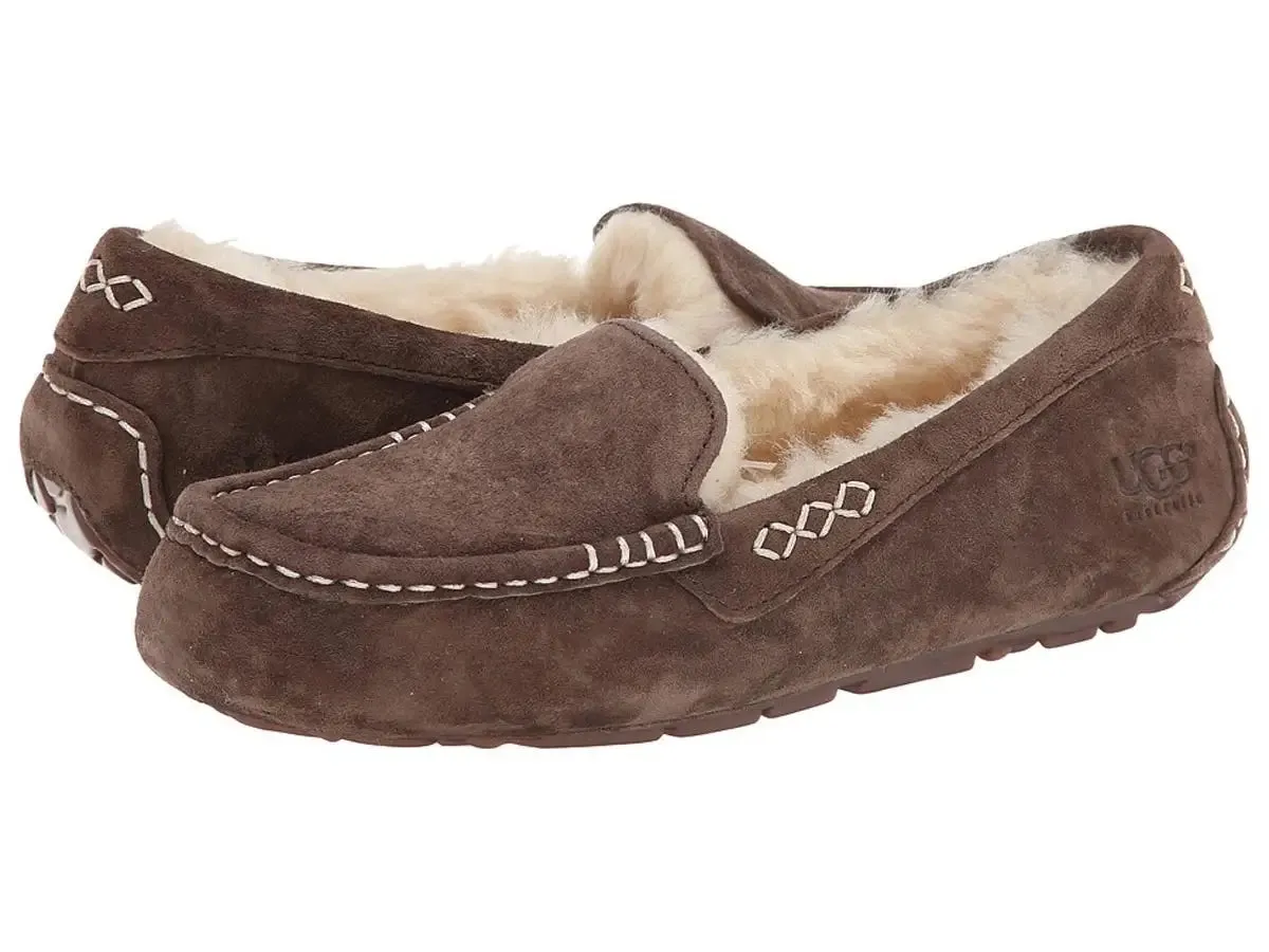 UGG ANSLEY SLIP-ON MOCCASIN SHOES