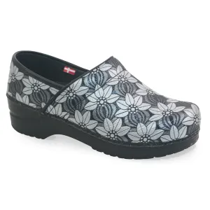 Valera Women's Vegan Clog in Blue