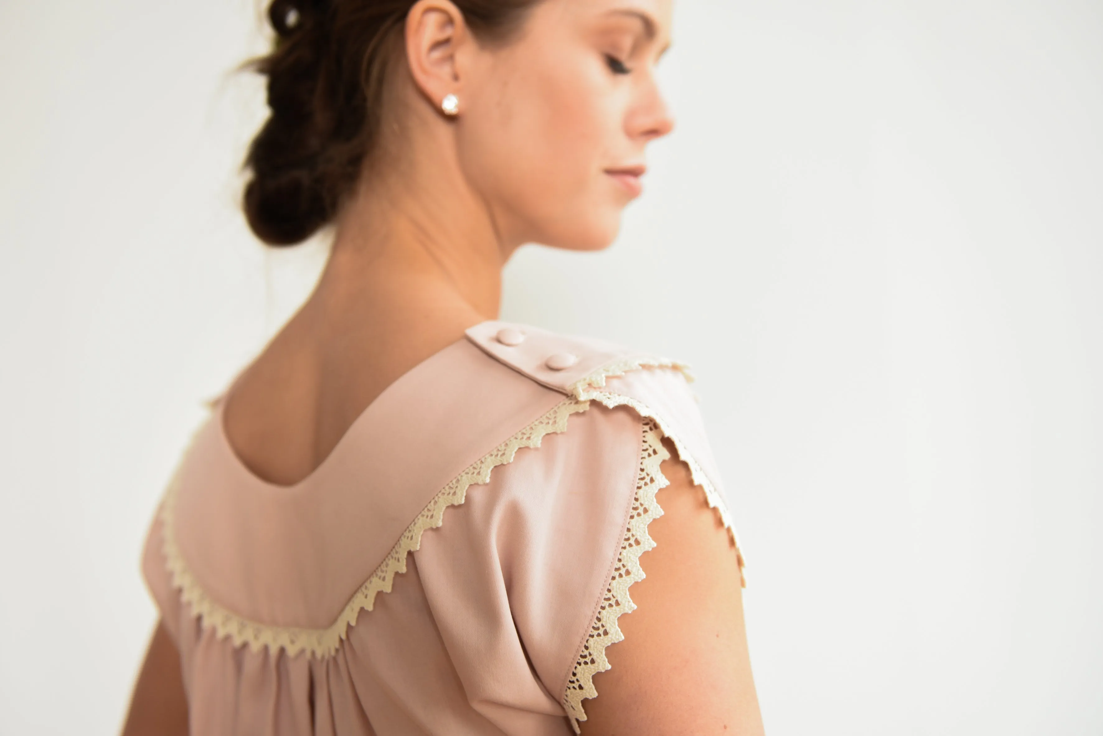 Vecpiebalgas cotton top in vintage pink
