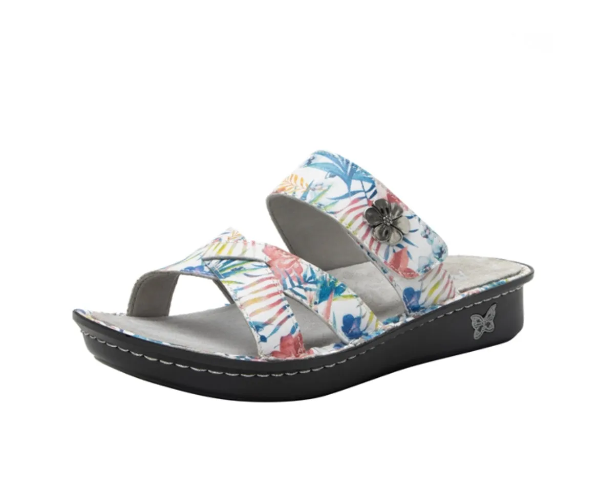Victoriah - Tropic