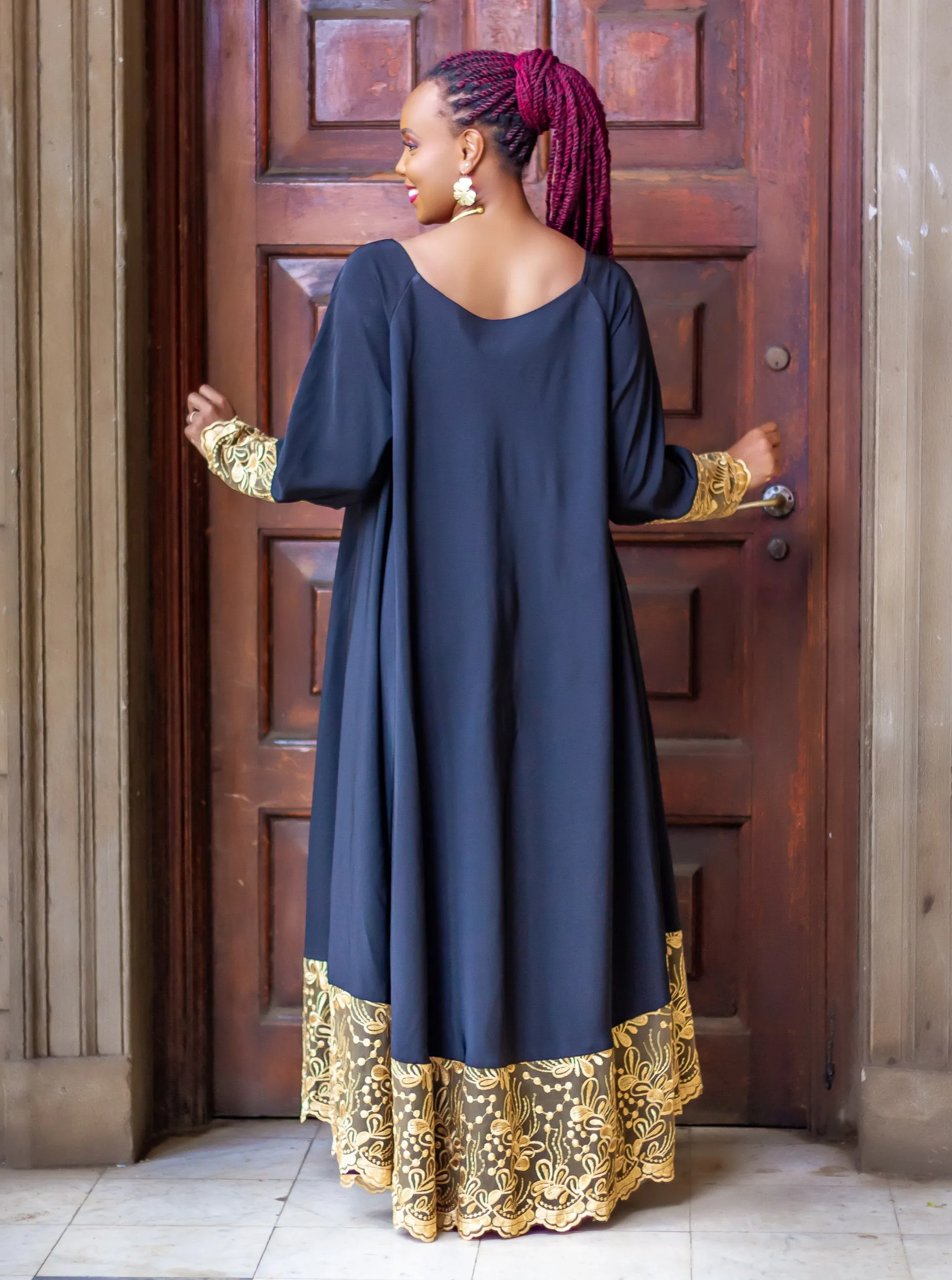 Waondo Arabic Dress Same Level- Black