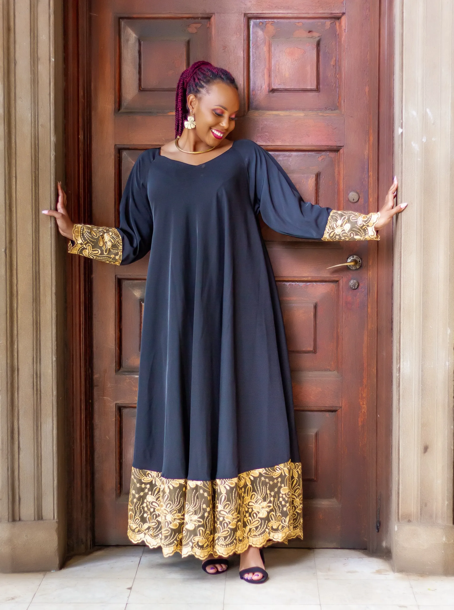 Waondo Arabic Dress Same Level- Black