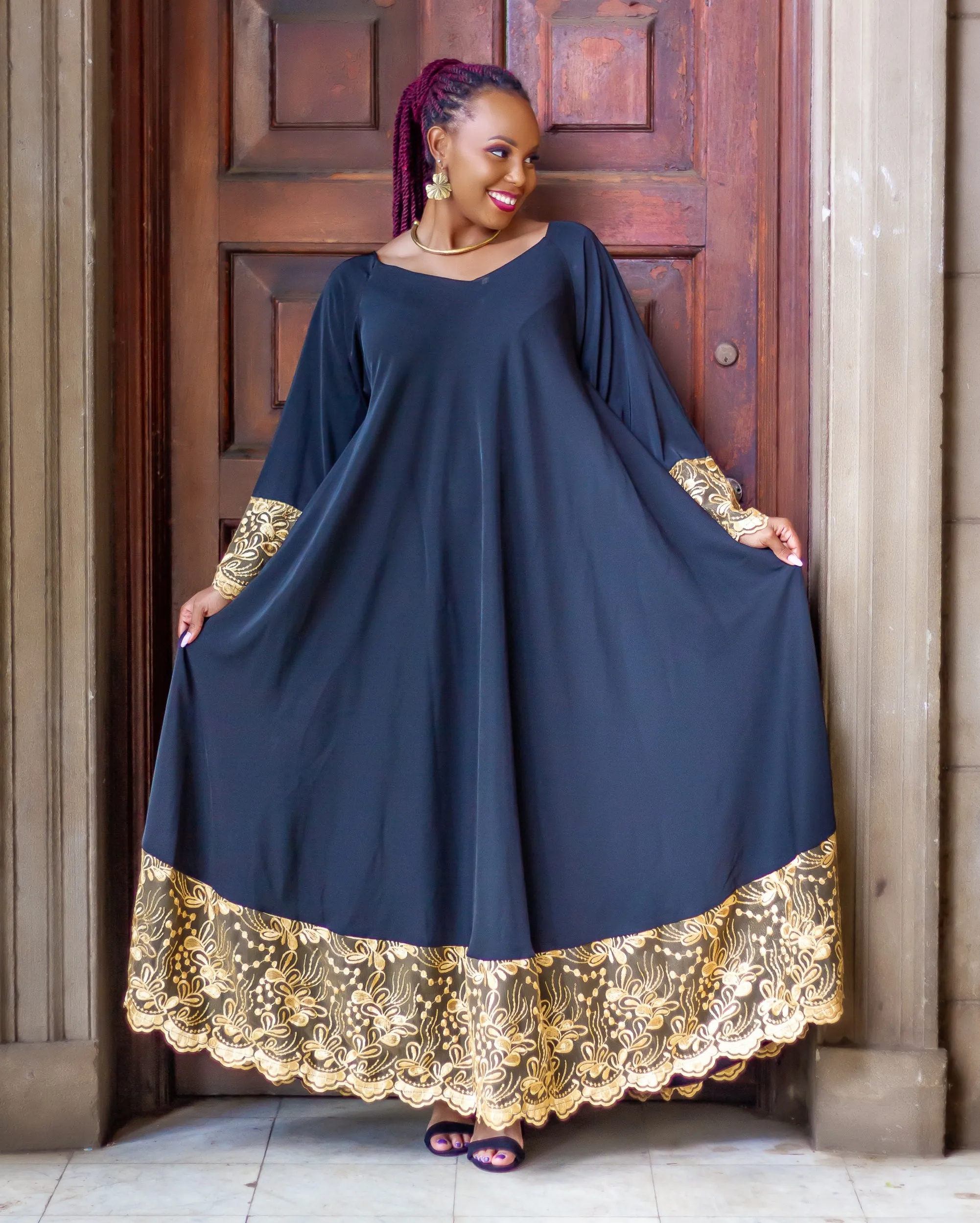 Waondo Arabic Dress Same Level- Black