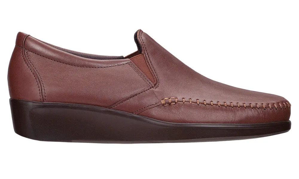 Women's Dream Slip On Loafer in Brown