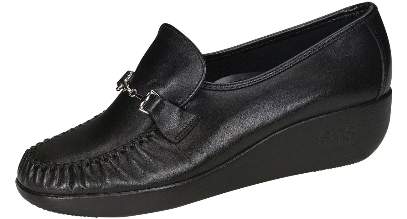 Women's Magical Slip On Loafer in Black