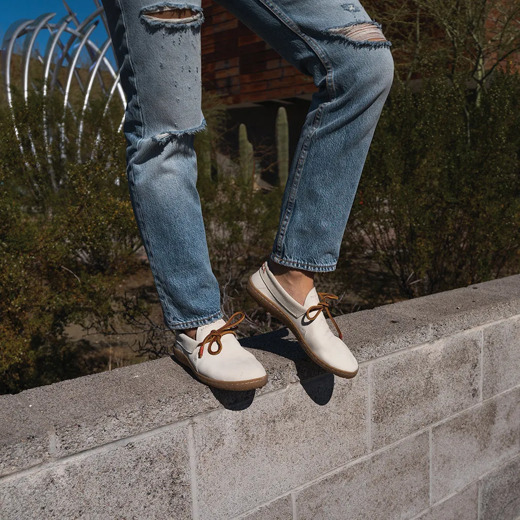 Women's Manitobah Modern Moccasin