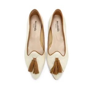 Women’s Summer Moccasins in Beige Raffia with Leather Tassels